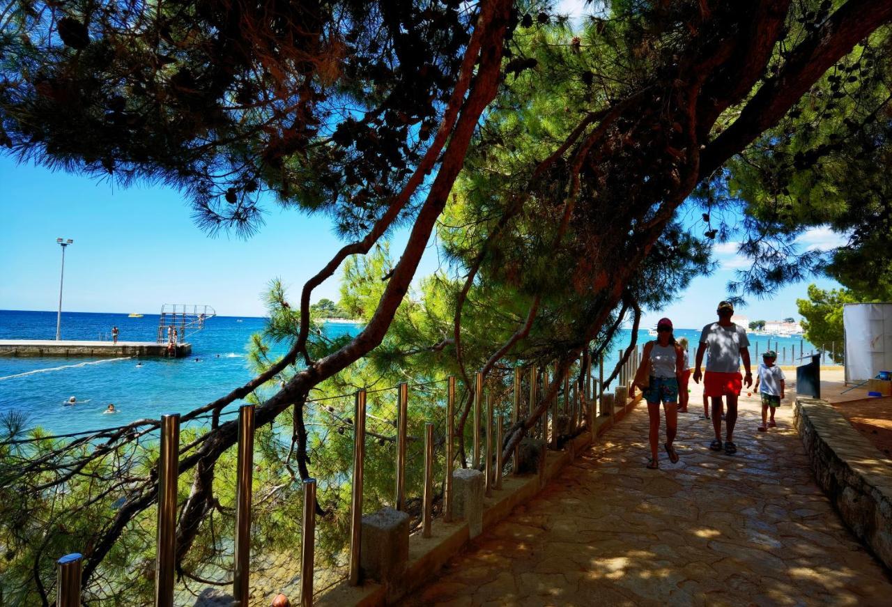 Stay In The Very Heart Of Porec - 50M To The Beach Exterior photo
