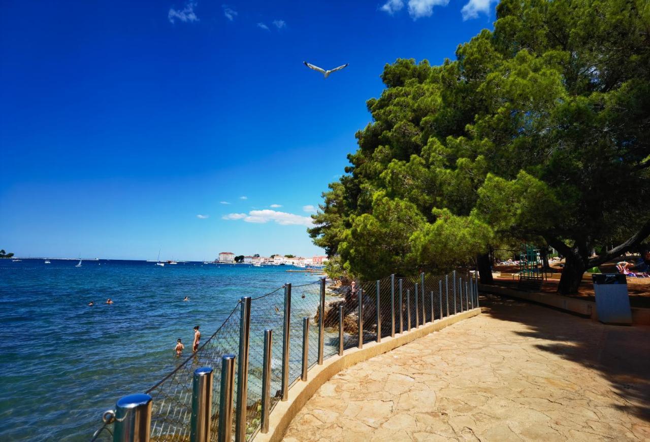 Stay In The Very Heart Of Porec - 50M To The Beach Exterior photo