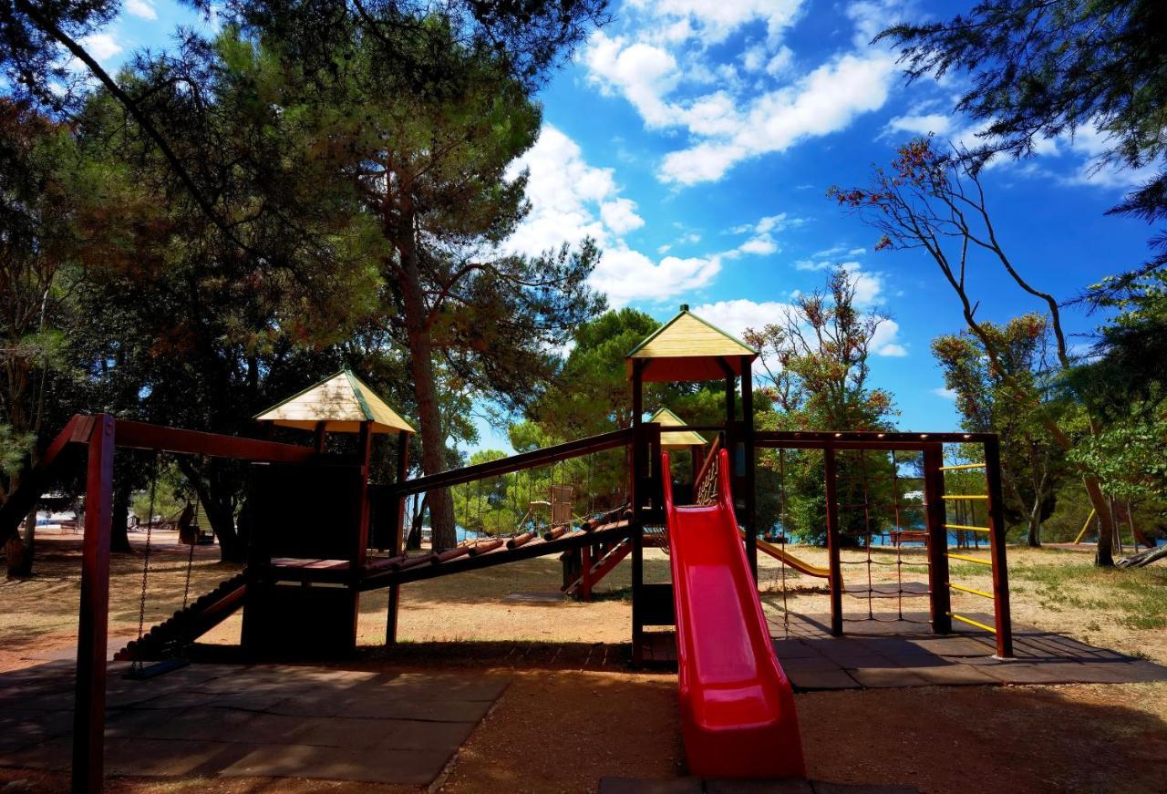 Stay In The Very Heart Of Porec - 50M To The Beach Exterior photo