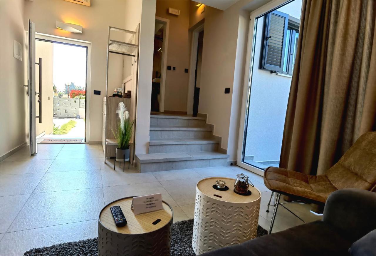 Stay In The Very Heart Of Porec - 50M To The Beach Exterior photo