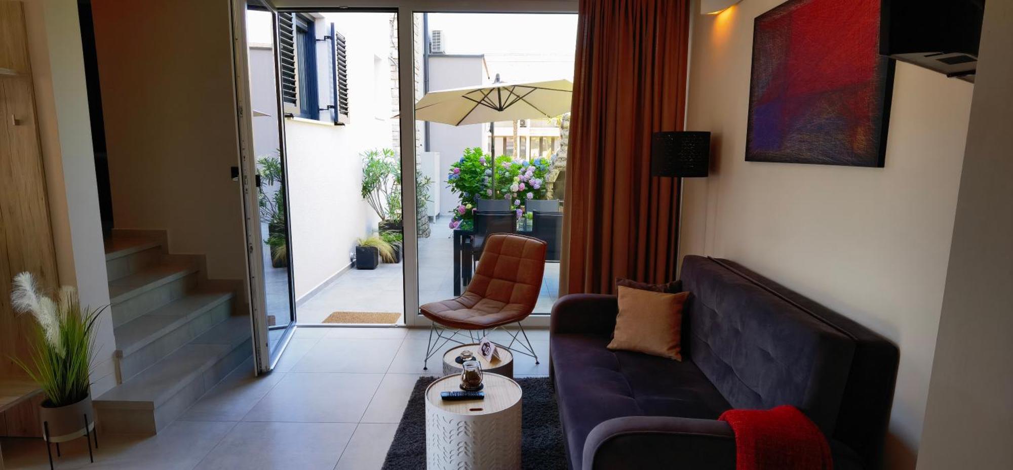 Stay In The Very Heart Of Porec - 50M To The Beach Exterior photo